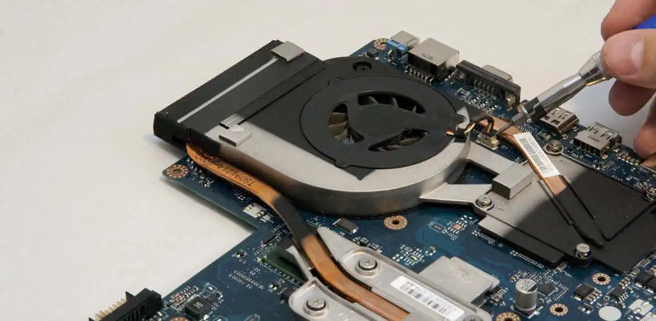 Чистка ноутбука Packard Bell от пыли в Таганроге | Замена термопасты