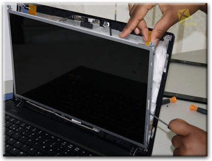 Замена экрана ноутбука Emachines в Таганроге