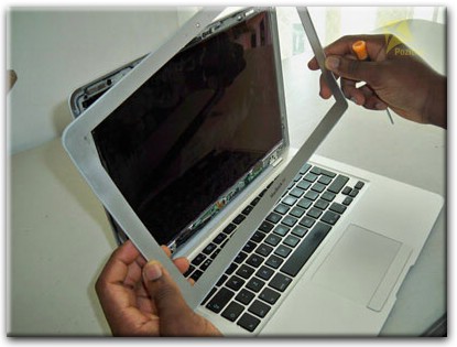 Замена экрана Apple MacBook в Таганроге